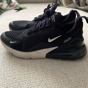 Women’s Nike air max 270